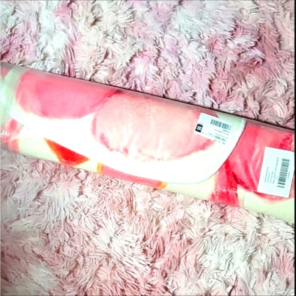 SOLD OUT - Picture 3 of 8